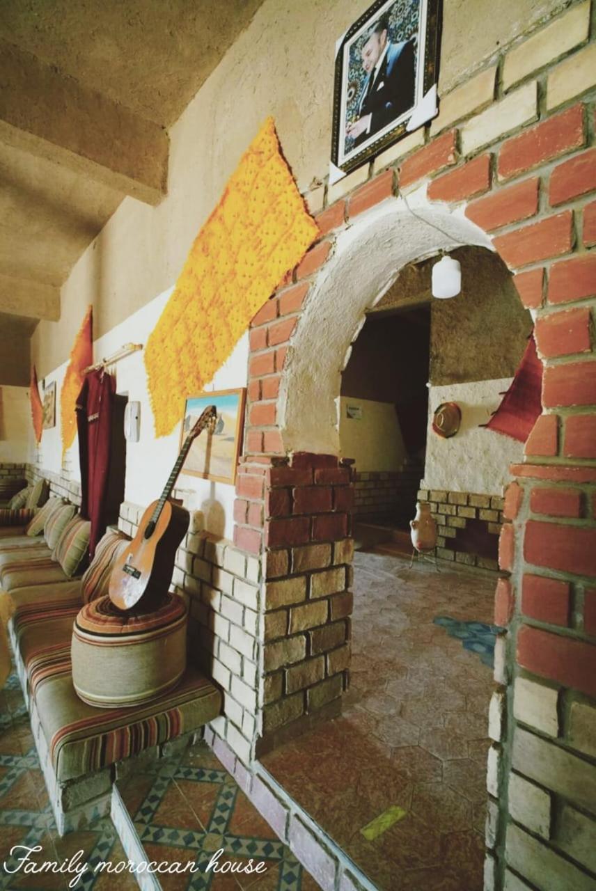 Family Moroccan House Merzouga Exterior photo